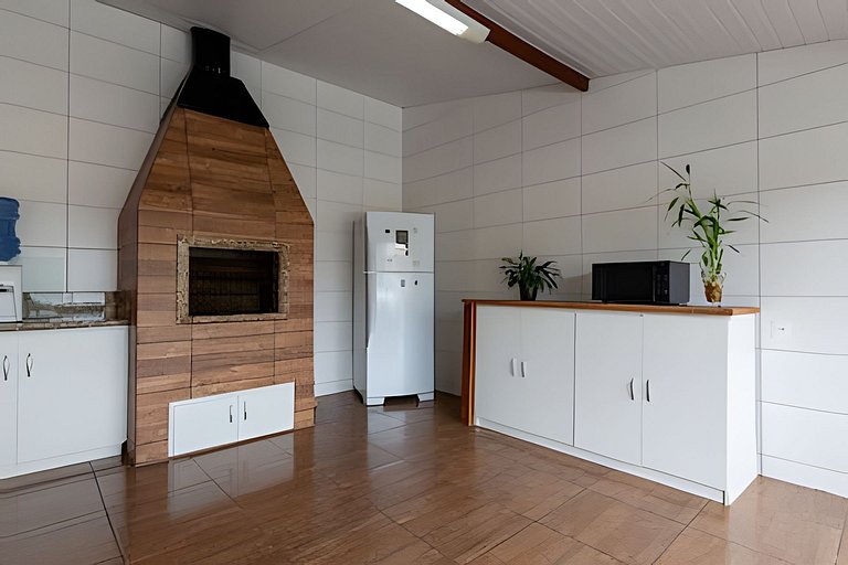 Girassóis de Floripa - piscina e espaço família