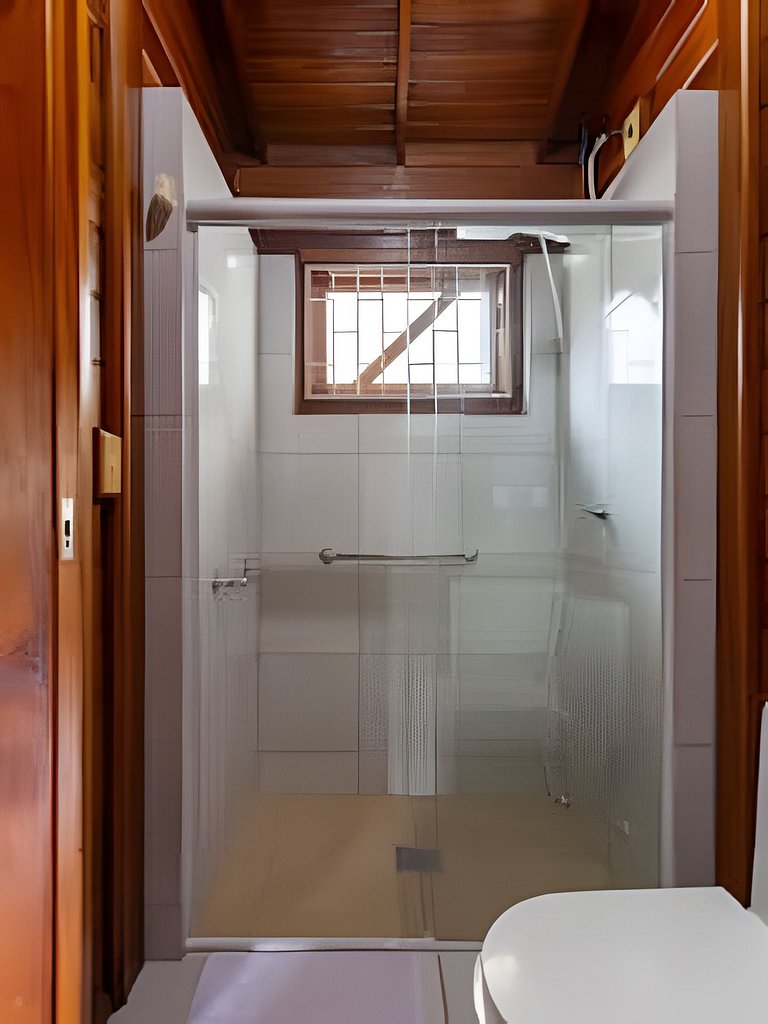 Girassóis de Floripa - piscina e espaço família