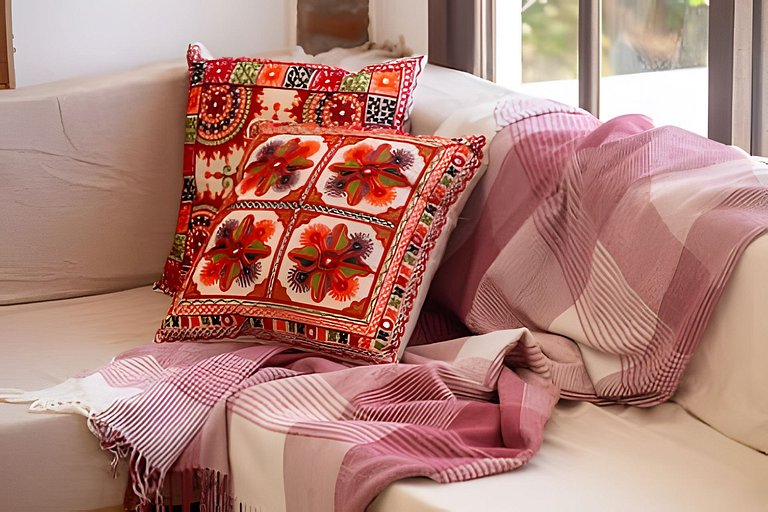 Casa praiana | Vista mar, hidro e pé na areia