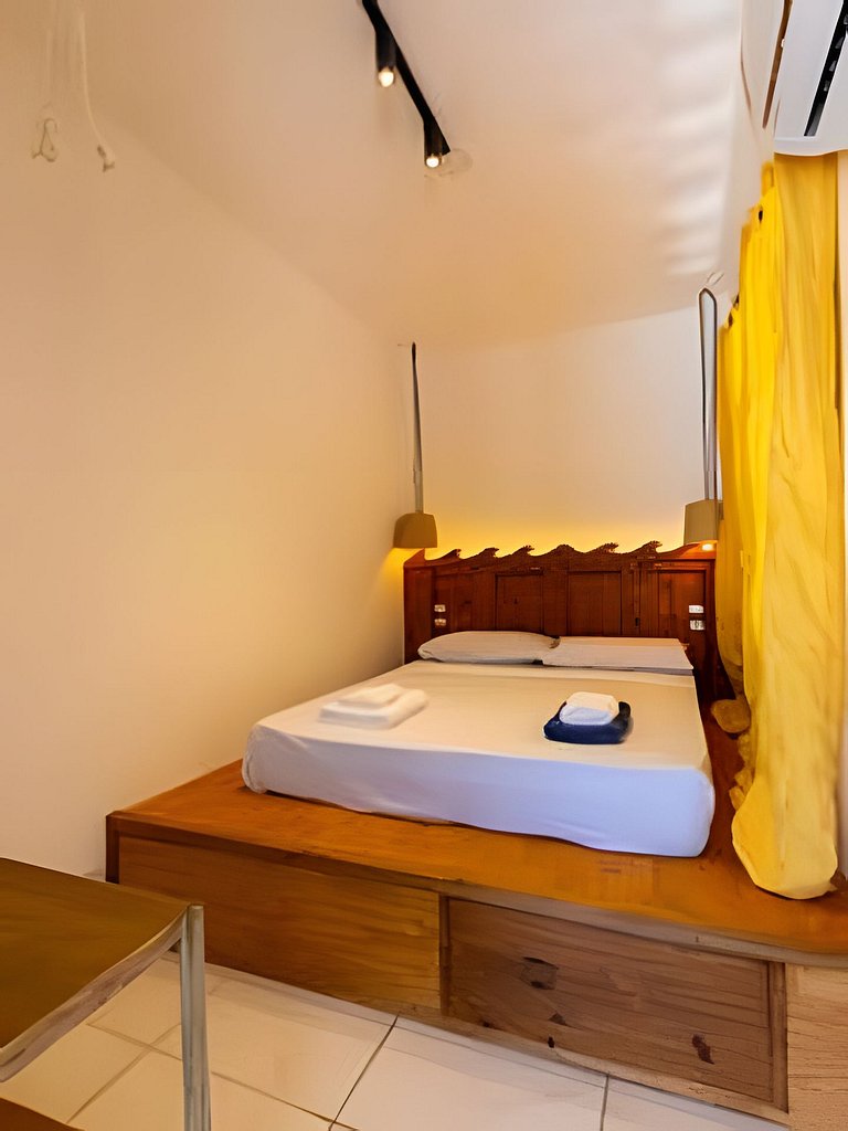 Casa praiana | Vista mar, hidro e pé na areia