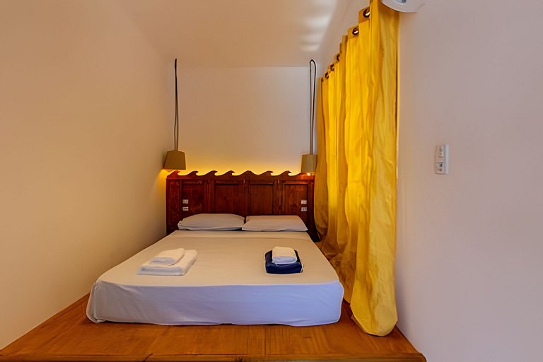 Casa praiana | Vista mar, hidro e pé na areia