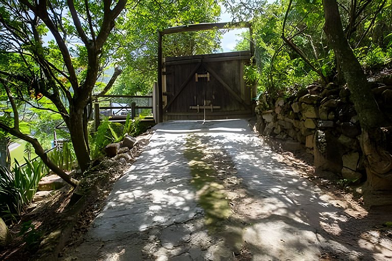 Casa praiana | Vista mar, hidro e pé na areia