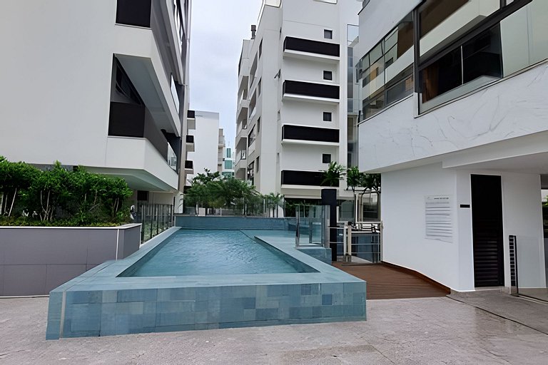 Apê com lazer completo em Governador Celso Ramos