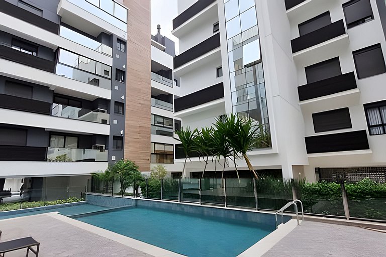 Apê com lazer completo em Governador Celso Ramos