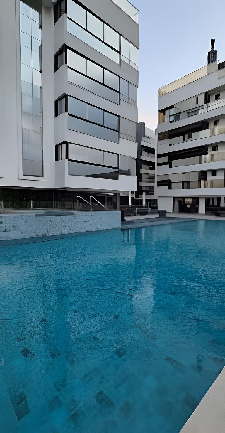 Apê com lazer completo em Governador Celso Ramos