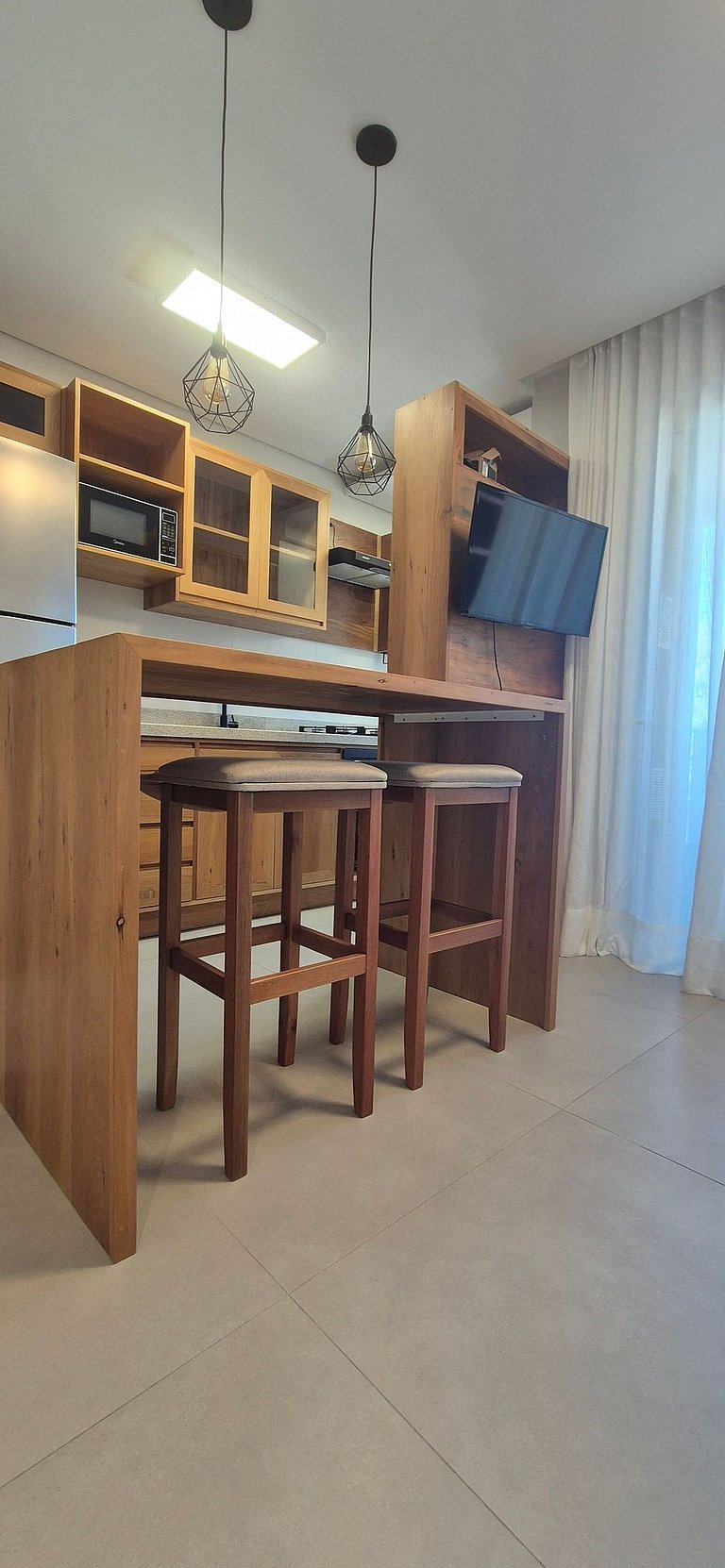 Apartamento Moderno à Venda no Campeche | Condomínio com Aca