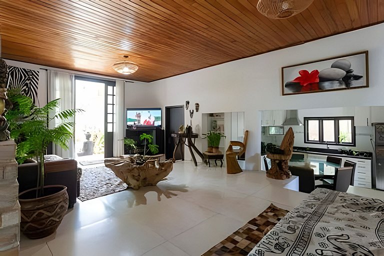 Casa Bali - piscina privativa e a 2min da praia